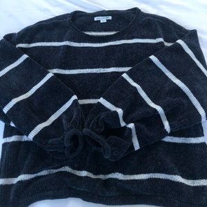 American Eagle Stripped SOFT cropped sweater
